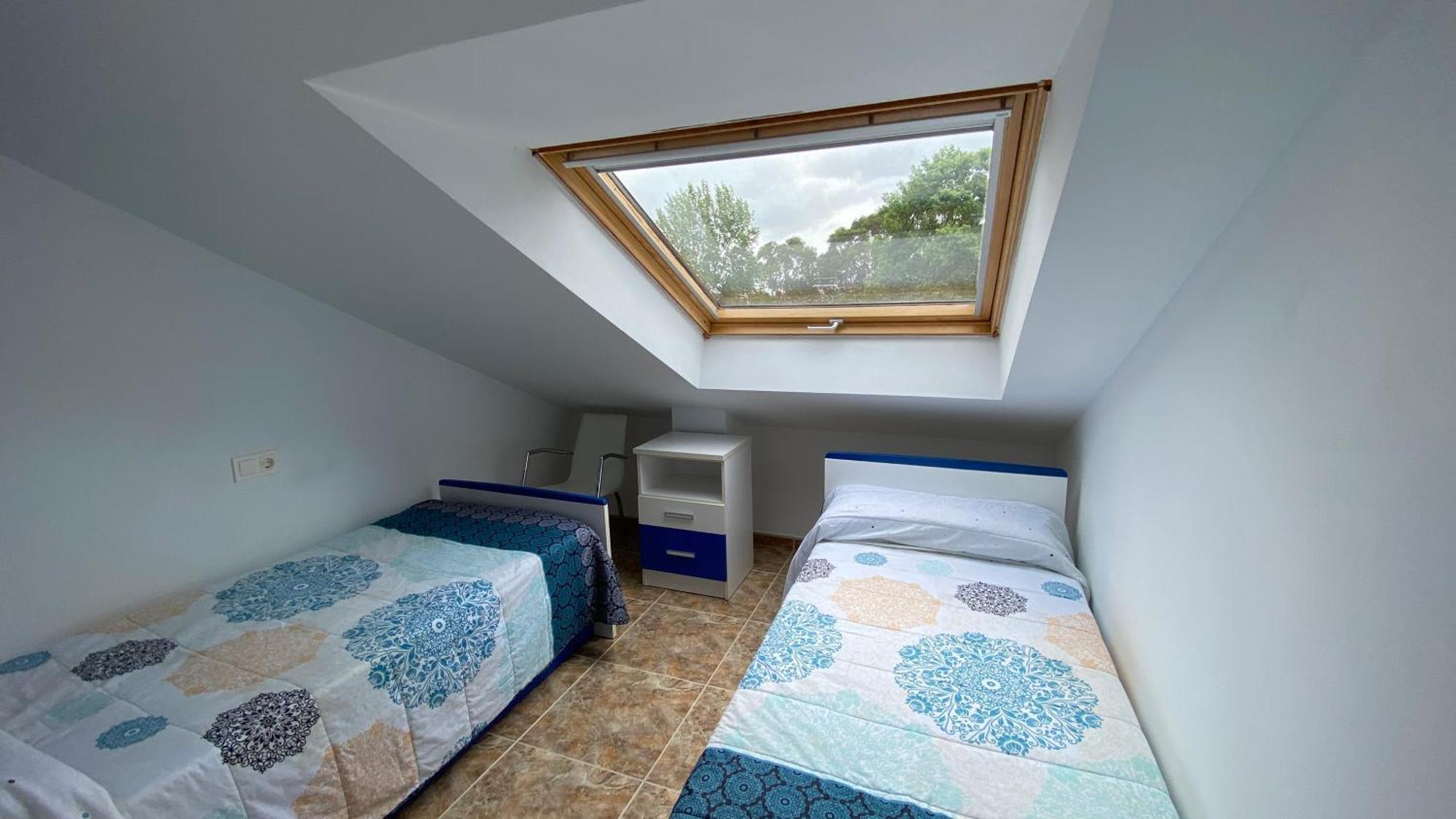 Atico - Avenida Galicia 60 Appartement *